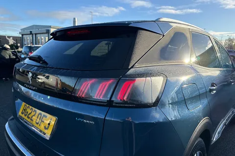 DG22OFJ PEUGEOT 3008 1.6 13.2kWh Allure Premium e-EAT Euro 6 (s/s) 5dr Thumbnail #34
