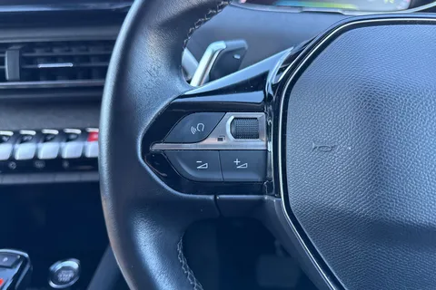 DG22OFJ PEUGEOT 3008 1.6 13.2kWh Allure Premium e-EAT Euro 6 (s/s) 5dr Thumbnail #41