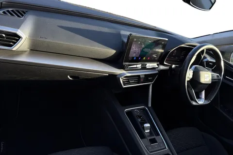 15 of 40 for SEAT Leon 1.4 eHybrid 12.8kWh FR DSG Euro 6 (s/s) 5dr