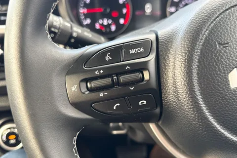 GF72CMV Kia Picanto 1.0 DPi 3 AMT Euro 6 (s/s) 5dr Thumbnail #32