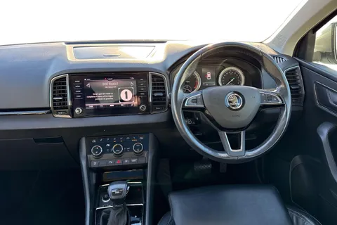 DG68UKJ Škoda Karoq 1.6 TDI SE L DSG Euro 6 (s/s) 5dr Thumbnail #18