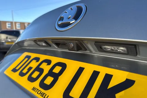 DG68UKJ Škoda Karoq 1.6 TDI SE L DSG Euro 6 (s/s) 5dr Thumbnail #27