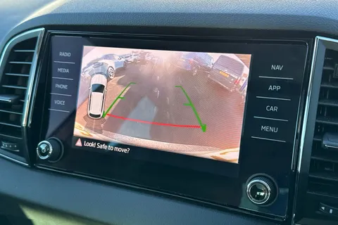 DG68UKJ Škoda Karoq 1.6 TDI SE L DSG Euro 6 (s/s) 5dr Thumbnail #47