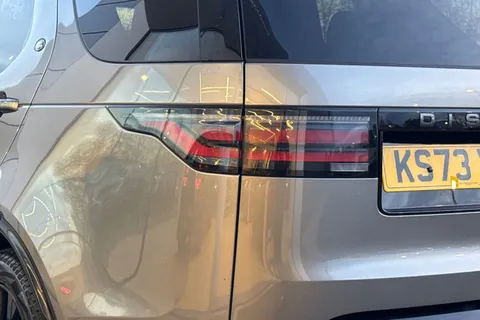 20 of 49 for Land Rover Discovery 3.0 D300 Dynamic SE 5dr