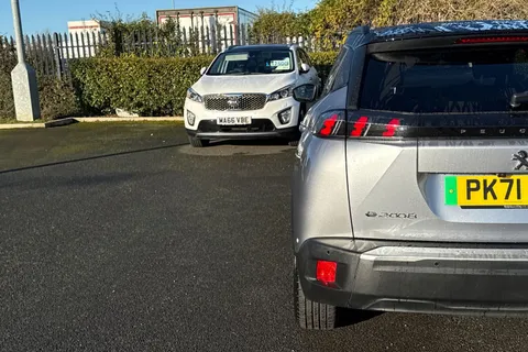 PK71BKY PEUGEOT e-2008 50kWh GT Premium Auto 5dr Thumbnail #35