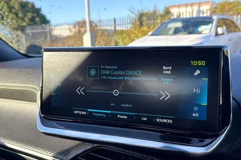 PK71BKY PEUGEOT e-2008 50kWh GT Premium Auto 5dr Thumbnail #46