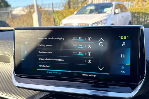 PK71BKY PEUGEOT e-2008 50kWh GT Premium Auto 5dr Thumbnail #53