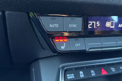 DE74MSV Audi A3 Black Edition 35 TFSI  150 PS S tronic Thumbnail #45