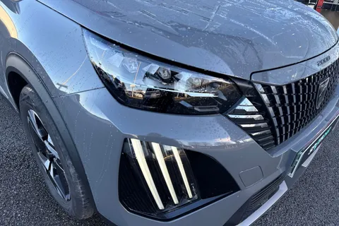 OV24NMK PEUGEOT e-2008 50kWh GT Auto 5dr (7kW Charger) Thumbnail #9