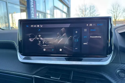 OV24NMK PEUGEOT e-2008 50kWh GT Auto 5dr (7kW Charger) Thumbnail #22