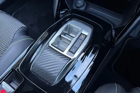 OV24NMK PEUGEOT e-2008 50kWh GT Auto 5dr (7kW Charger) Thumbnail #23