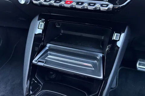 OV24NMK PEUGEOT e-2008 50kWh GT Auto 5dr (7kW Charger) Thumbnail #56