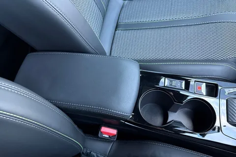 OV24NMK PEUGEOT e-2008 50kWh GT Auto 5dr (7kW Charger) Thumbnail #58