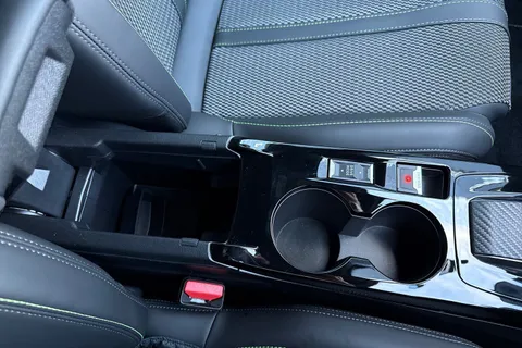 OV24NMK PEUGEOT e-2008 50kWh GT Auto 5dr (7kW Charger) Thumbnail #59