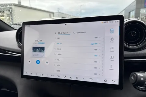 BYD Dolphin 60.48kWh Comfort Auto 5dr Thumbnail #48