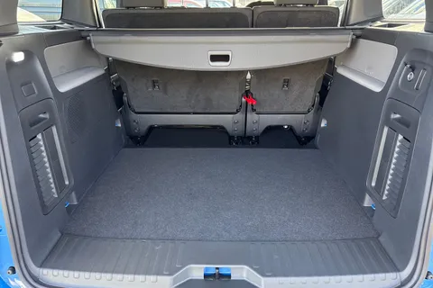 CX75JZH Volkswagen ID. Buzz Pro 79kWh Life MPV 5dr Electric Auto (SWB, 5Seat) (286 ps) Thumbnail #6