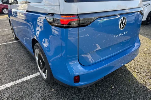 CX75JZH Volkswagen ID. Buzz Pro 79kWh Life MPV 5dr Electric Auto (SWB, 5Seat) (286 ps) Thumbnail #7