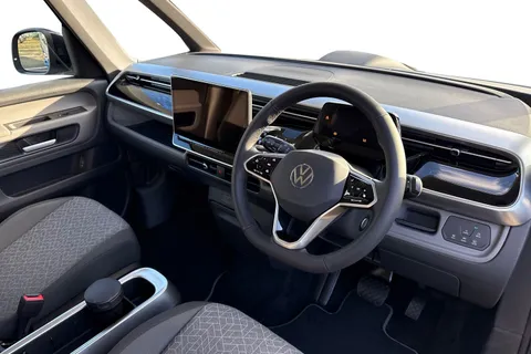 CX75JZH Volkswagen ID. Buzz Pro 79kWh Life MPV 5dr Electric Auto (SWB, 5Seat) (286 ps) Thumbnail #13