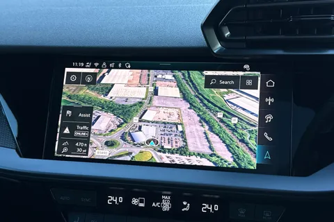 DV75UNR Audi RS 3 2.5 TFSI Carbon Black Sportback S Tronic quattro Euro 6 (s/s) 5dr Thumbnail #17