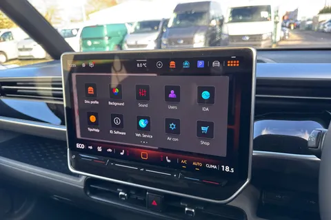 CX75JZH Volkswagen ID. Buzz Pro 79kWh Life MPV 5dr Electric Auto (SWB, 5Seat) (286 ps) Thumbnail #35