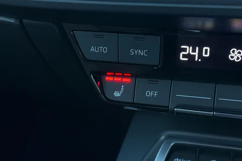 DV75UNR Audi RS 3 2.5 TFSI Carbon Black Sportback S Tronic quattro Euro 6 (s/s) 5dr Thumbnail #52