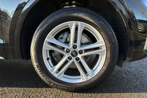 PK74YKV Audi Q5 S line 45 TFSI quattro 265 PS S tronic Thumbnail #25