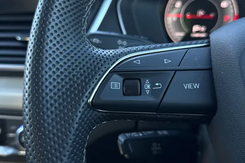 PK74YKV Audi Q5 S line 45 TFSI quattro 265 PS S tronic Thumbnail #33