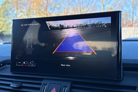 PK74YKV Audi Q5 S line 45 TFSI quattro 265 PS S tronic Thumbnail #37