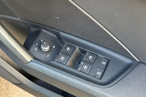 PJ70JWL Audi A3 1.0 TFSI 30 Sport Sportback Euro 6 (s/s) 5dr Thumbnail #56