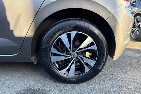 12 of 43 for Volkswagen Polo 1.0 EVO SE 5dr | Parking Sensors | App Connect