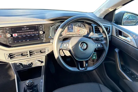 18 of 43 for Volkswagen Polo 1.0 EVO SE 5dr | Parking Sensors | App Connect