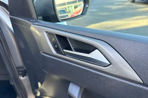 21 of 43 for Volkswagen Polo 1.0 EVO SE 5dr | Parking Sensors | App Connect