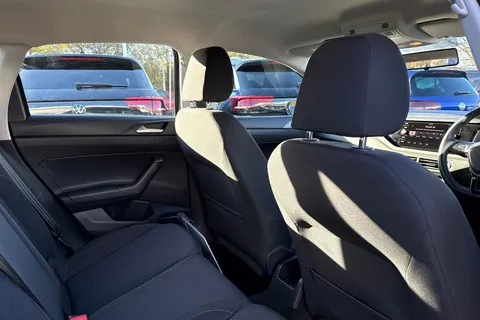 33 of 43 for Volkswagen Polo 1.0 EVO SE 5dr | Parking Sensors | App Connect