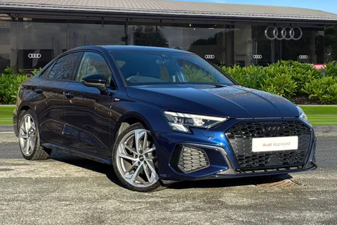 KR73NWE Audi A3 Black Edition 35 TFSI  150 PS S tronic Thumbnail #2