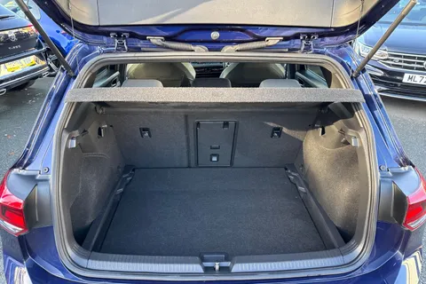 YB70HRR Volkswagen Golf 1.5 TSI 150 R-Line 5dr | App Connect | ACC Thumbnail #7