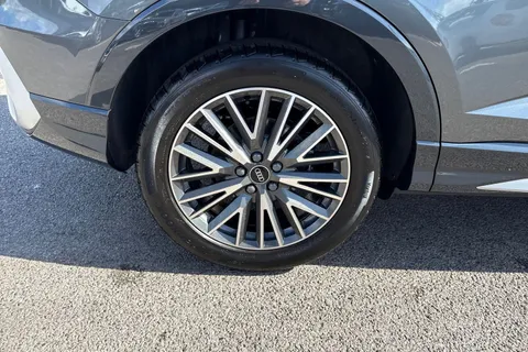 DG75WOM Audi Q3 S line 35 TFSI 150 PS S tronic Thumbnail #11