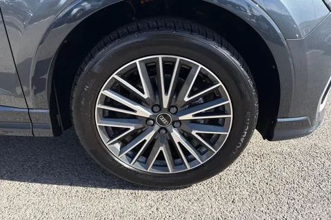 DG75WOM Audi Q3 S line 35 TFSI 150 PS S tronic Thumbnail #12