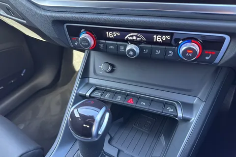 DG75WOM Audi Q3 S line 35 TFSI 150 PS S tronic Thumbnail #22