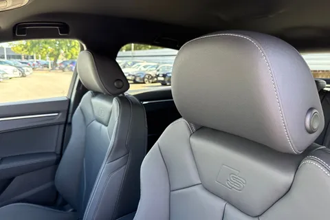 DG75WOM Audi Q3 S line 35 TFSI 150 PS S tronic Thumbnail #24