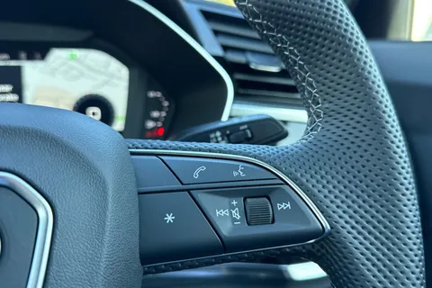 DG75WOM Audi Q3 S line 35 TFSI 150 PS S tronic Thumbnail #26