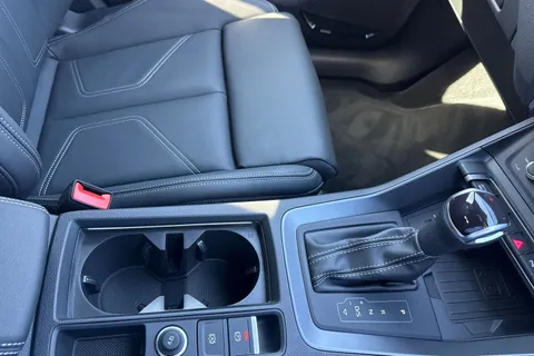 DG75WOM Audi Q3 S line 35 TFSI 150 PS S tronic Thumbnail #51