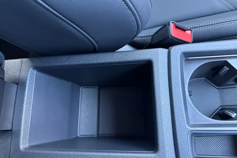 DG75WOM Audi Q3 S line 35 TFSI 150 PS S tronic Thumbnail #52