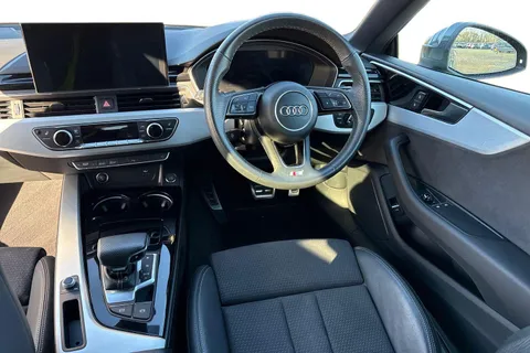 13 of 66 for Audi A5 Coup- S line 35 TFSI 150 PS S tronic