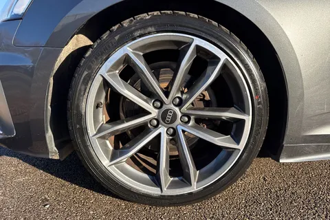 23 of 66 for Audi A5 Coup- S line 35 TFSI 150 PS S tronic