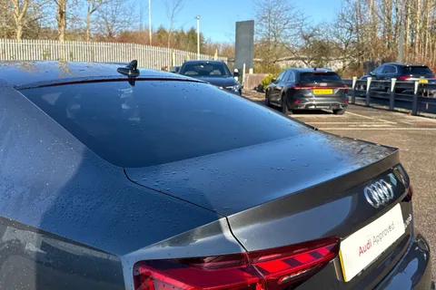 31 of 66 for Audi A5 Coup- S line 35 TFSI 150 PS S tronic