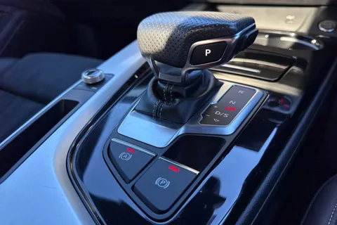 45 of 66 for Audi A5 Coup- S line 35 TFSI 150 PS S tronic