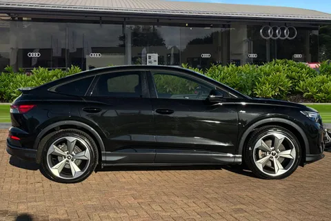 3 of 64 for Audi Q4 e-tron Q4 Sportback Black Edition 45 e-tron 210,00 kW
