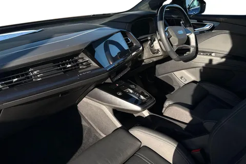 9 of 64 for Audi Q4 e-tron Q4 Sportback Black Edition 45 e-tron 210,00 kW