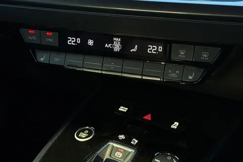 19 of 64 for Audi Q4 e-tron Q4 Sportback Black Edition 45 e-tron 210,00 kW