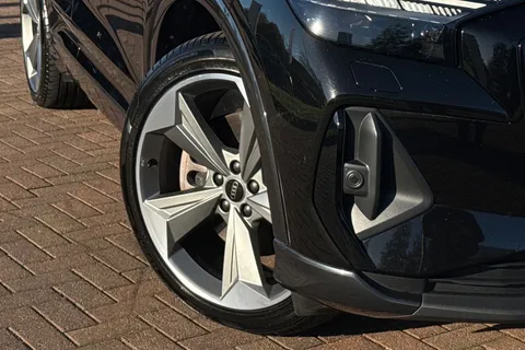 26 of 64 for Audi Q4 e-tron Q4 Sportback Black Edition 45 e-tron 210,00 kW